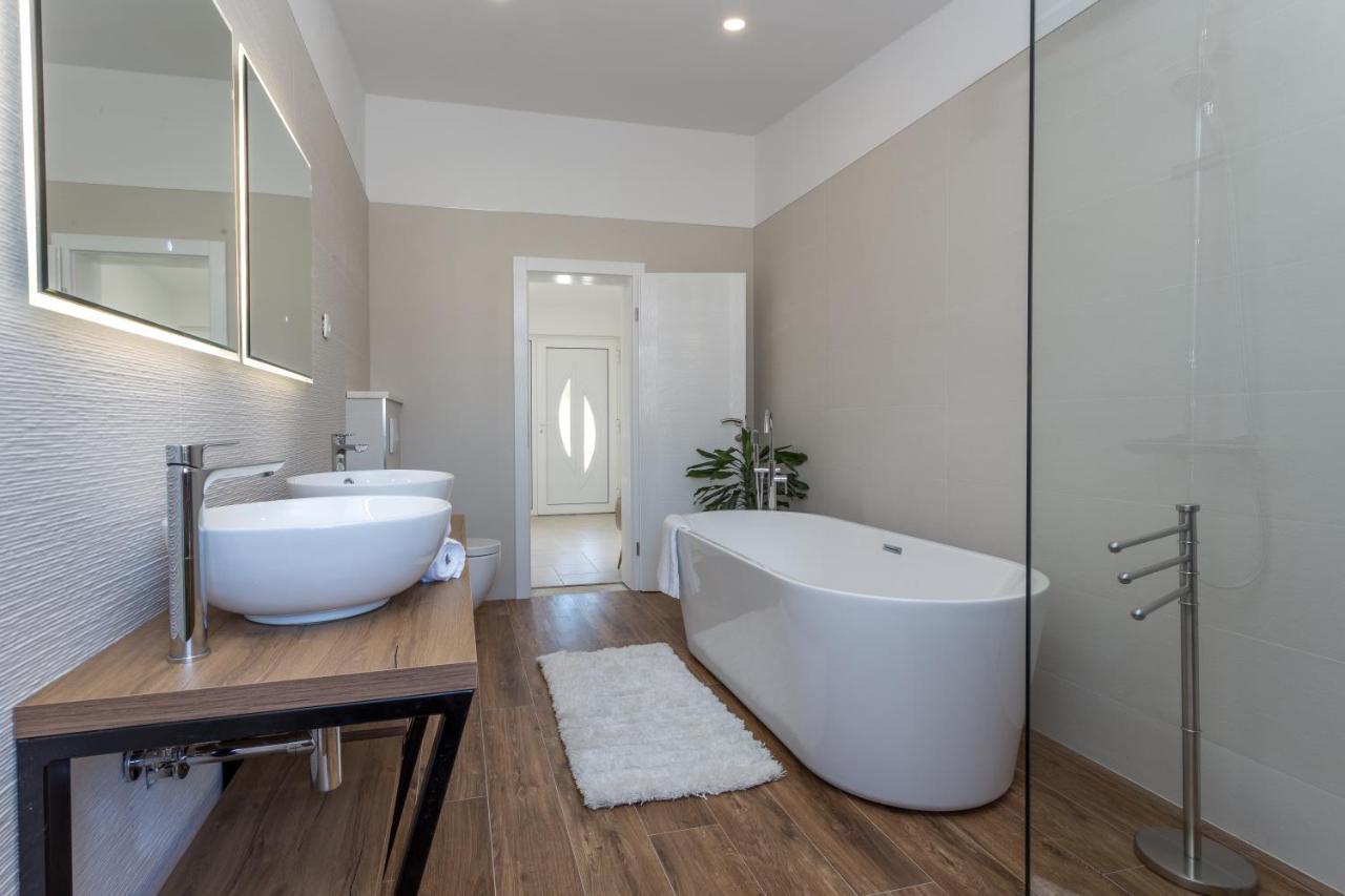 Golden View Penthouse Apartment Đảo Hvar Ngoại thất bức ảnh